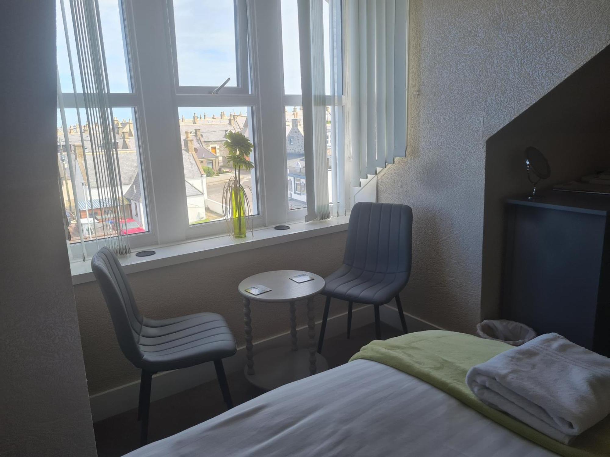 Victoria Hotel Portknockie